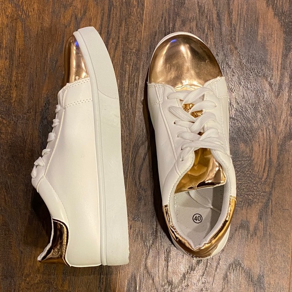 Gold and White sneakers - never worn - Picture 2 of 4